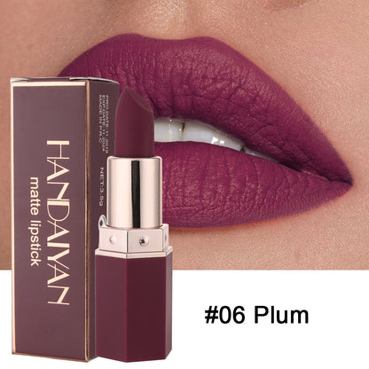 Long Lasting Moisturising Lipstick