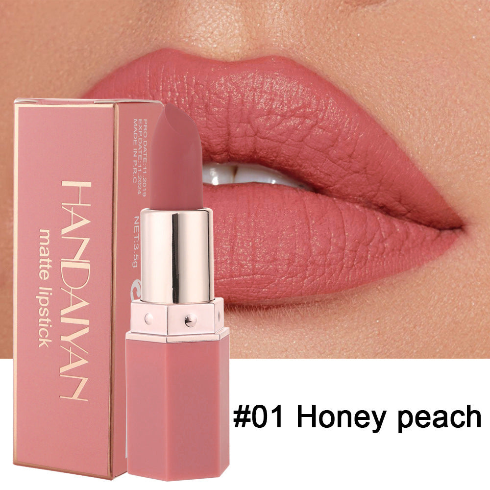 Long Lasting Moisturising Lipstick