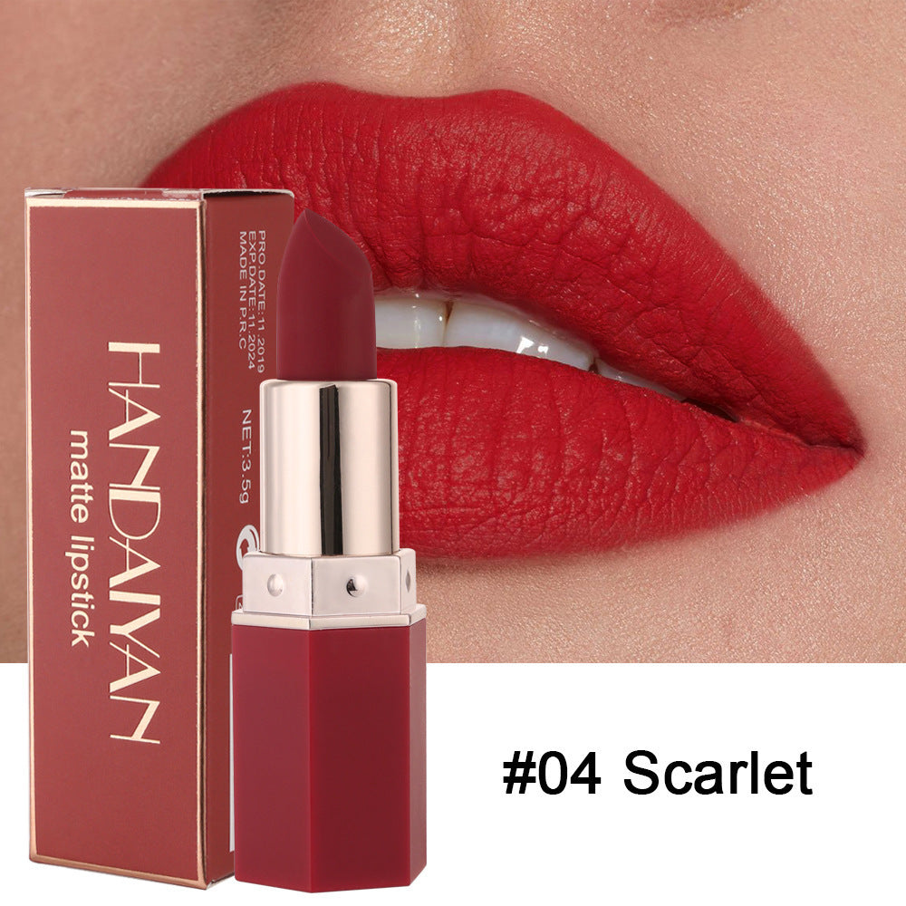 Long Lasting Moisturising Lipstick