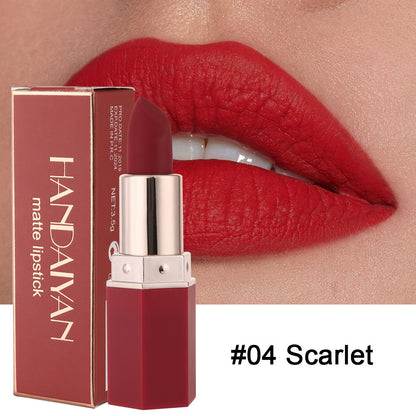 Long Lasting Moisturising Lipstick